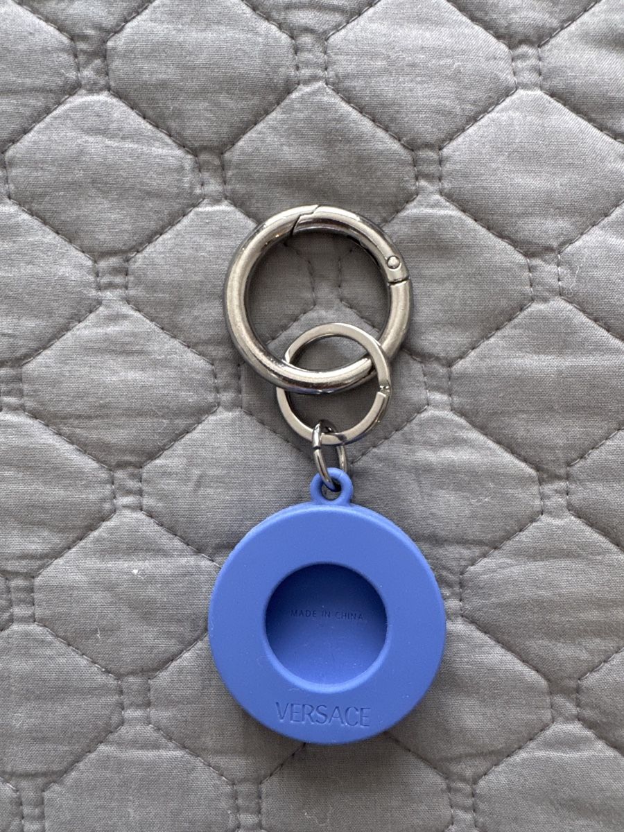 Portachiavi: Versace Keychain for Air Tag – Usato da Dübendorf venduto da MariaS. 3