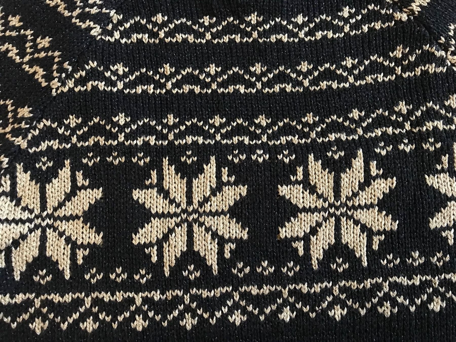 Mango Pullover & Sweatshirts: Pullover mit goldenen Partikel, Grösse 38/40 – Gebraucht aus Dübendorf von mon_p98h 2