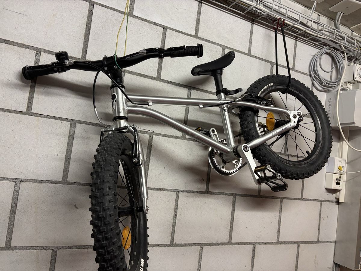 Early Rider Seeker 16 Zoll Kindervelo – silber (D'occasion) à ...