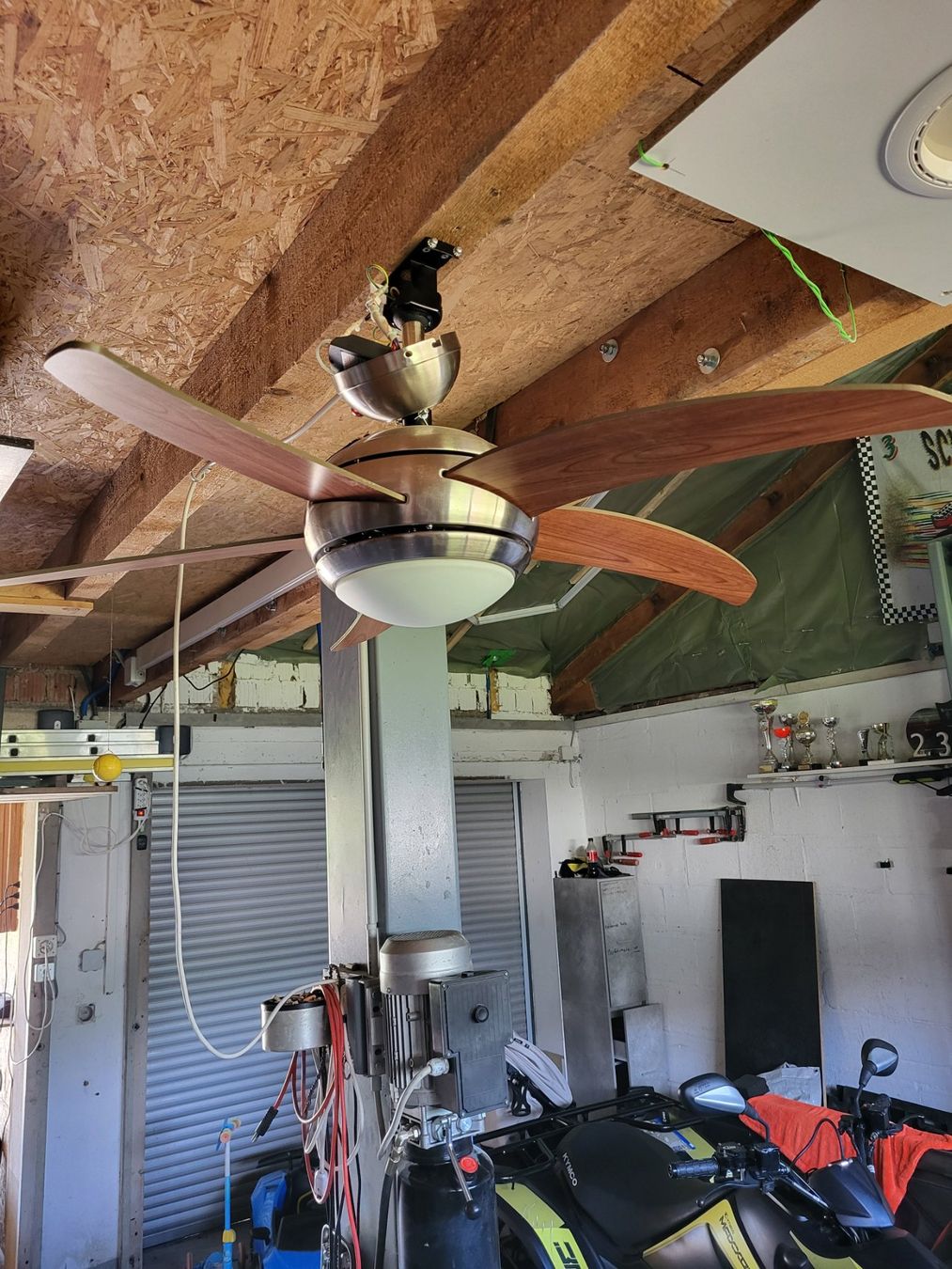 Ventilateurs: Decken Ventilator mit licht – D'occasion à Full-Reuenthal par tucson2001