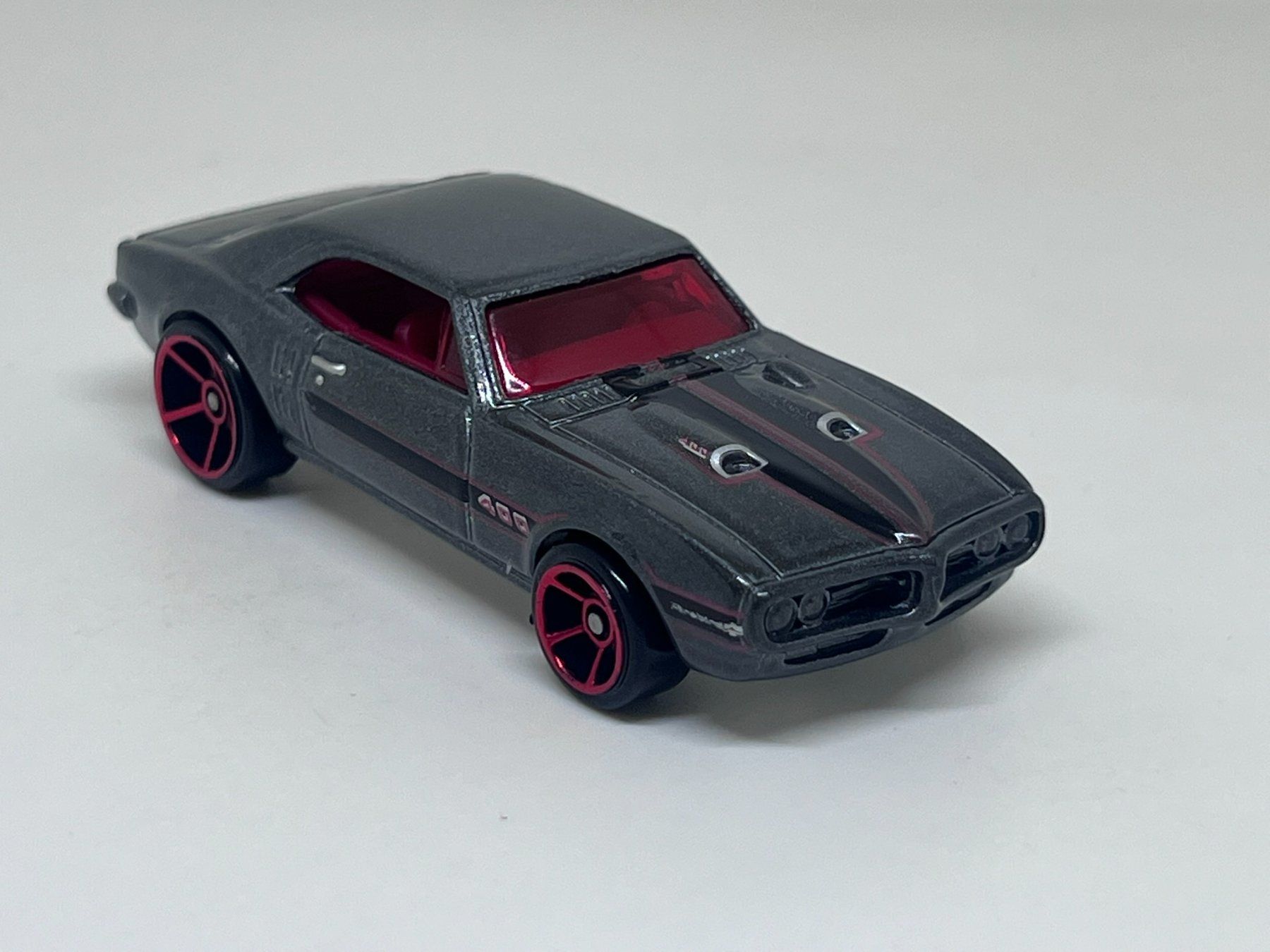 Hot Wheels Modellini d'auto: Hot Wheels '67 Pontiac Firebird 400 – Nuovo (secondo la descrizione) da Wildegg venduto da LaaBoutique