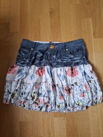 Jupe Desigual taille 40 d'occasion.