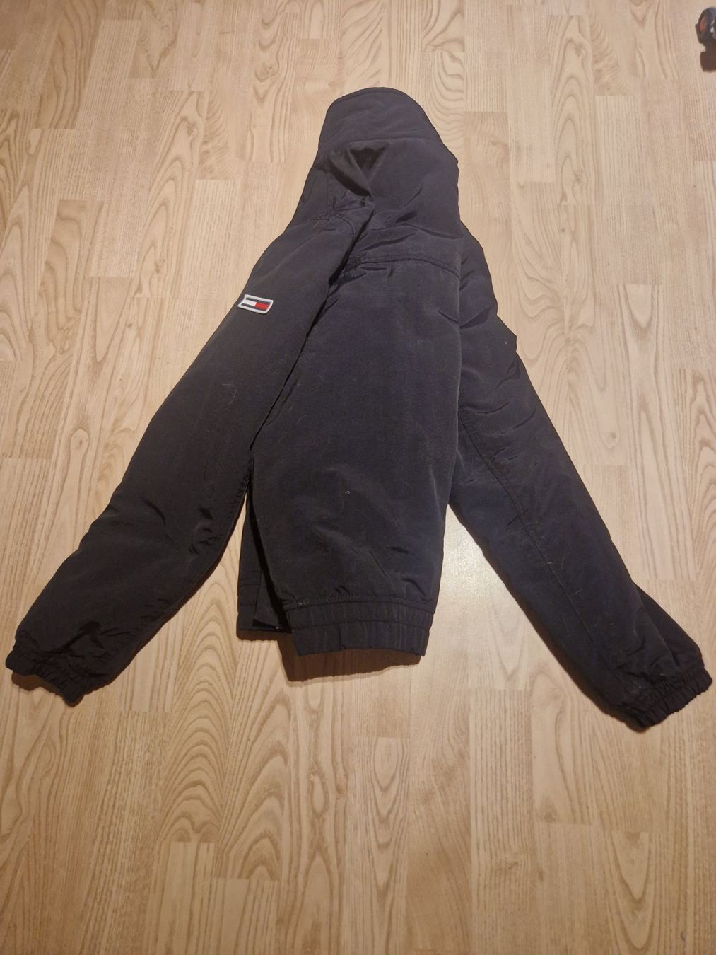 Tommy Hilfiger Giacche: Tommy Jeans Winterjacke – Usato da Rüegsauschachen venduto da ban_kf9z 3