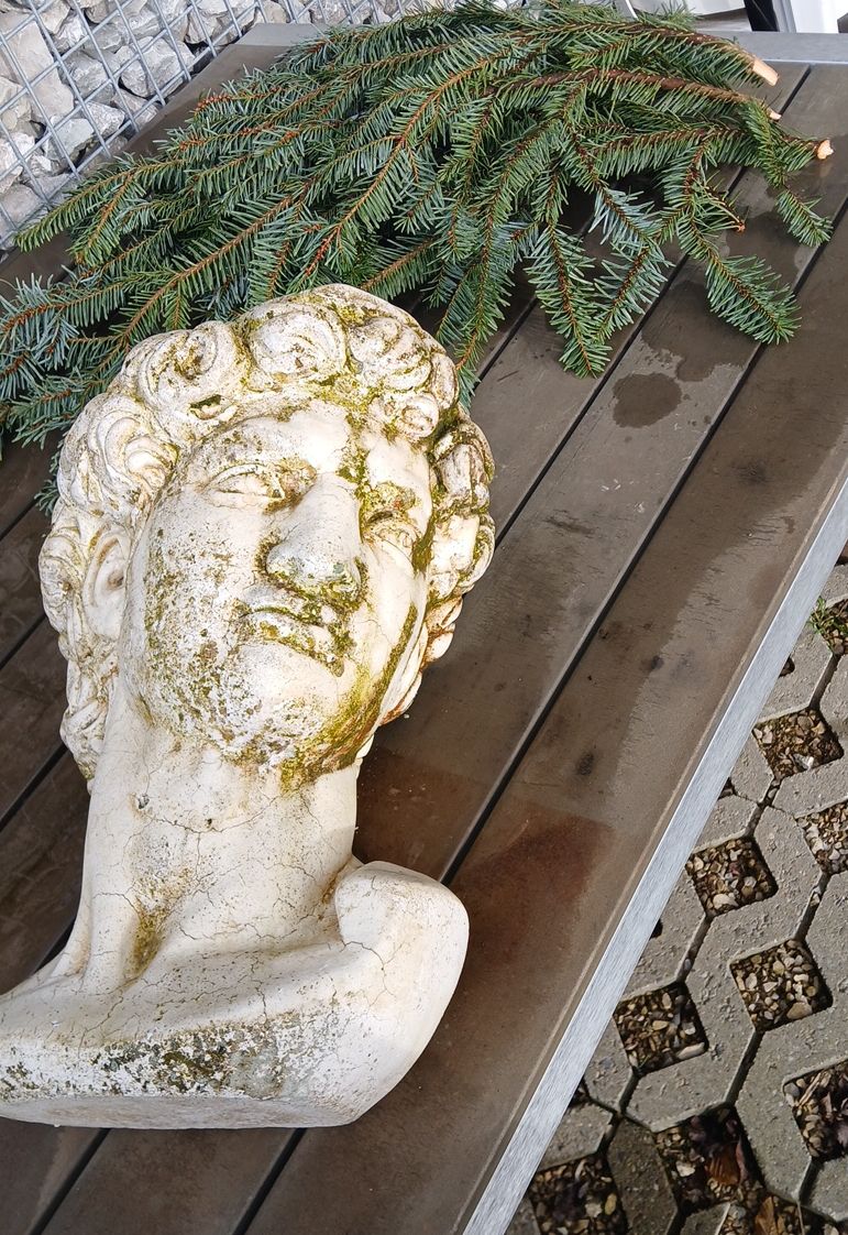 Sculture & Statue: Buste en pierre  reconstituée – Usato da Corcelles-Payerne venduto da evalyne