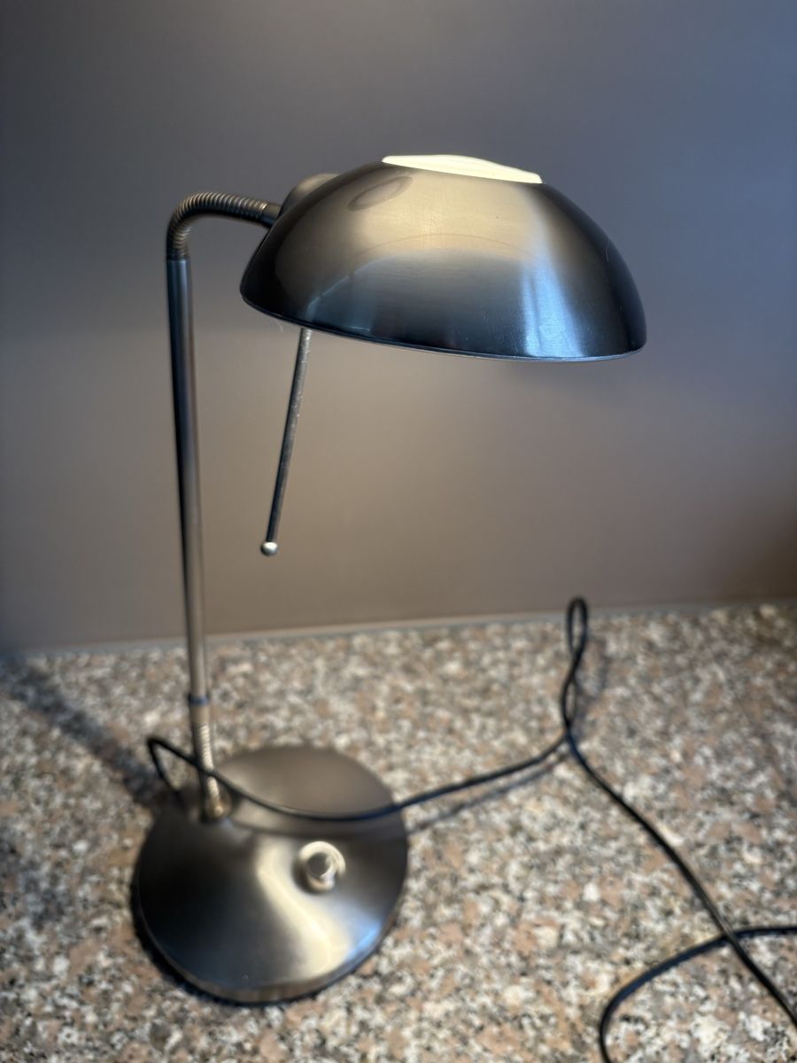 Lampade: Tischlampe stufenlos dimmbar – Usato da Attiswil venduto da Samantil 4