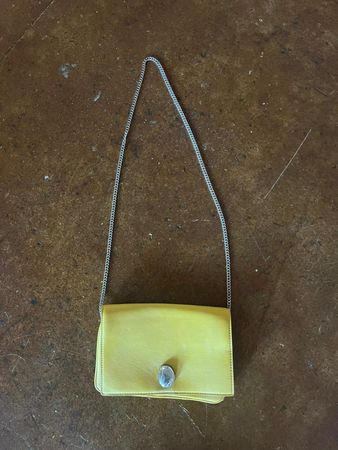 Stylische Tasche gelb