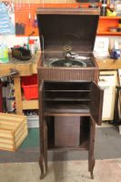 Grammophon Majesta Möbel Vintage – funktioniert – 1920er