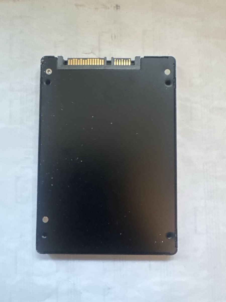 Cartes mémoire: SSD – D'occasion à Le Noirmont par mat_9dtx 1