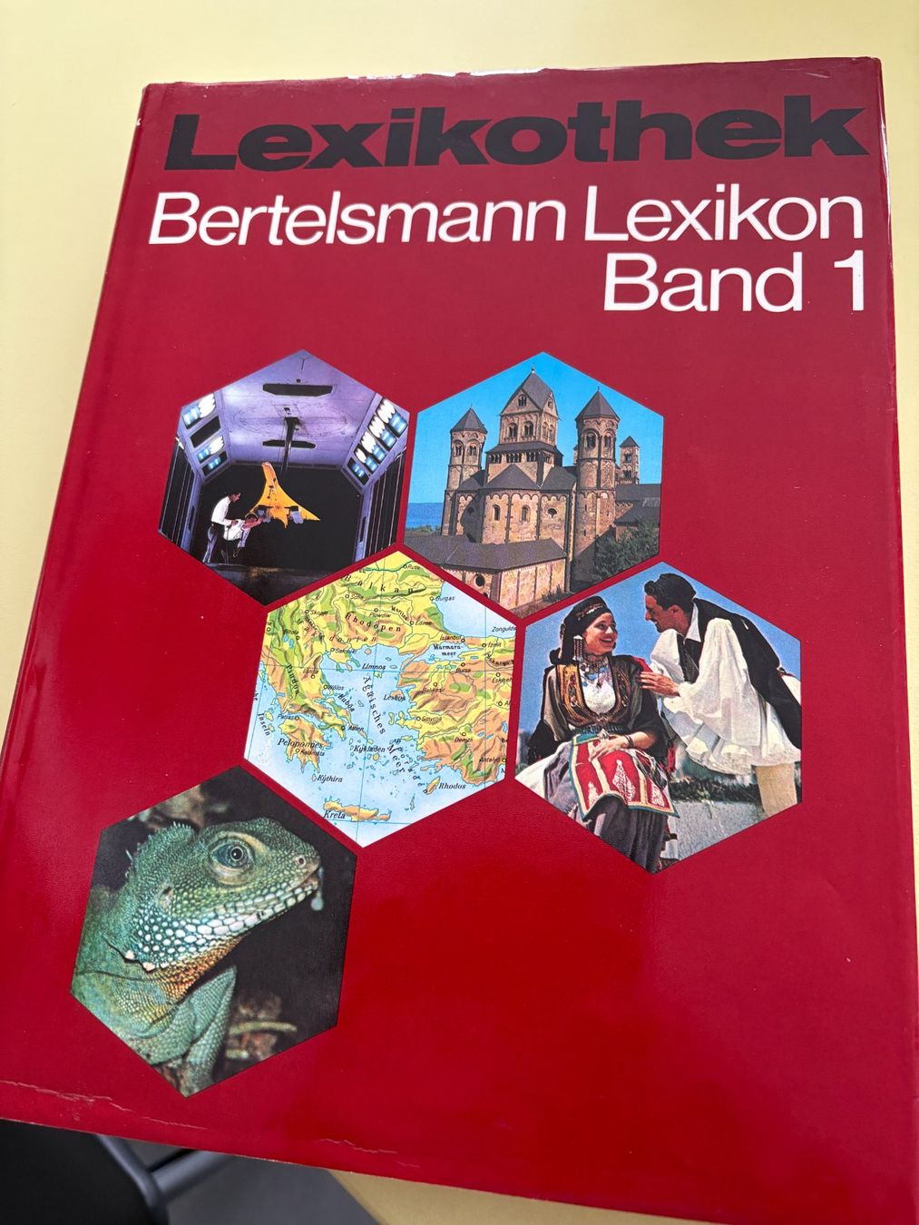 Livres: Bertelsmann Lexikon – D'occasion à Gerlafingen par Tulpen1