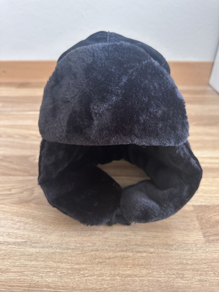 Copricapi, berretti & cappellini: Warm Winter Hat – Usato da Zollikerberg venduto da sha_r9g6 2