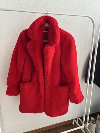 Manteau fausse fourrure K.Zell rouge taille M bon état