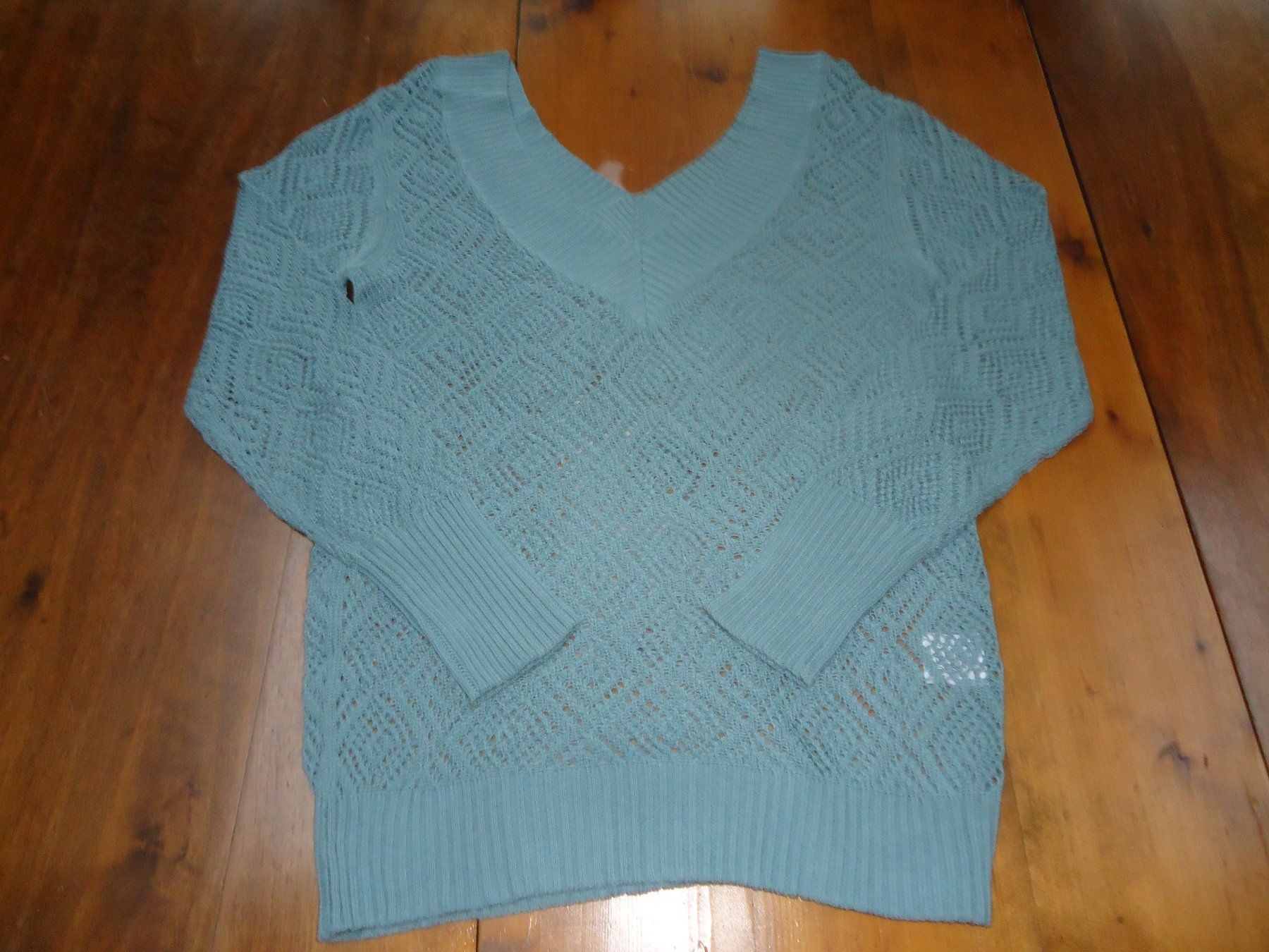 Maglioni & Felpe: Pull femme en maille ajourée - 44 - Neuf – Nuovo (secondo la descrizione) da Vessy venduto da mafabe 2