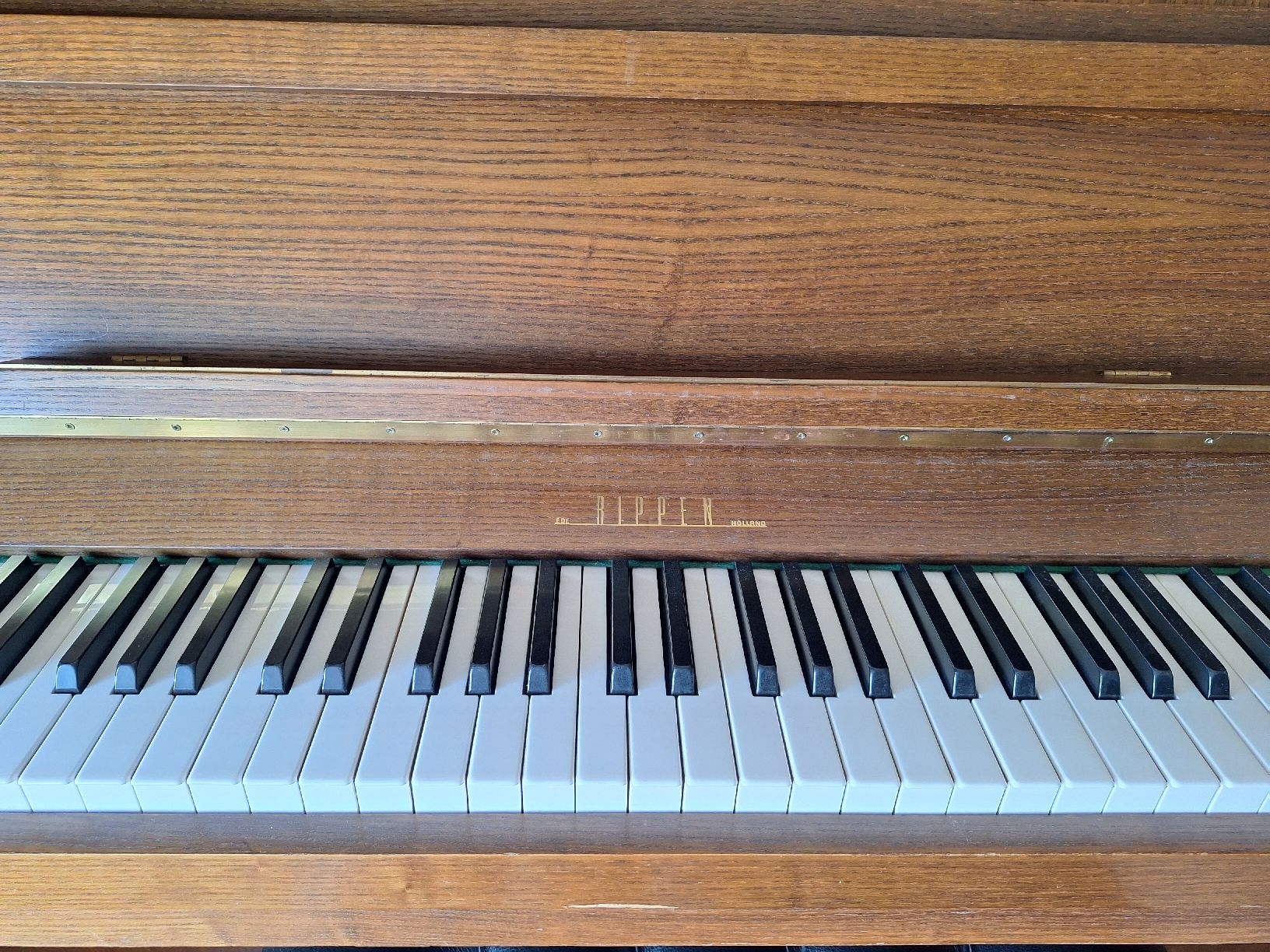 Musikinstrumente: Klavier – Gebraucht aus Emmenbrücke von Dakota01