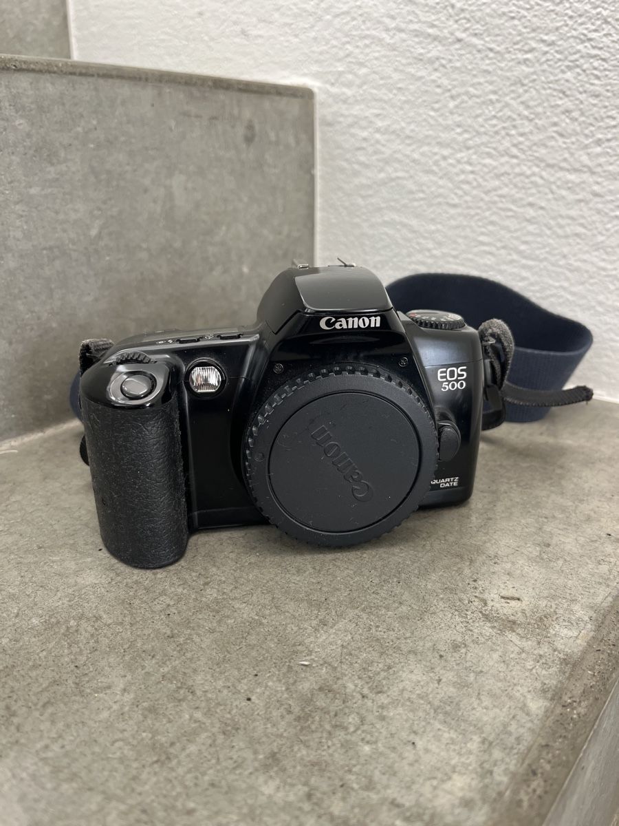Canon Kamera: Canon EOS 500 Gehäuse – Gebraucht aus Kilchberg ZH von sop_5xjv