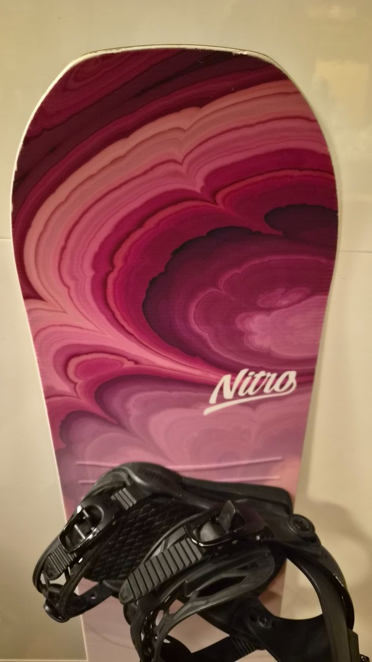 Snowboard Nitro Board: Nitro Snowboard 126cm inkl. Union Bindung – Usato da Oberrieden venduto da Raja011 1