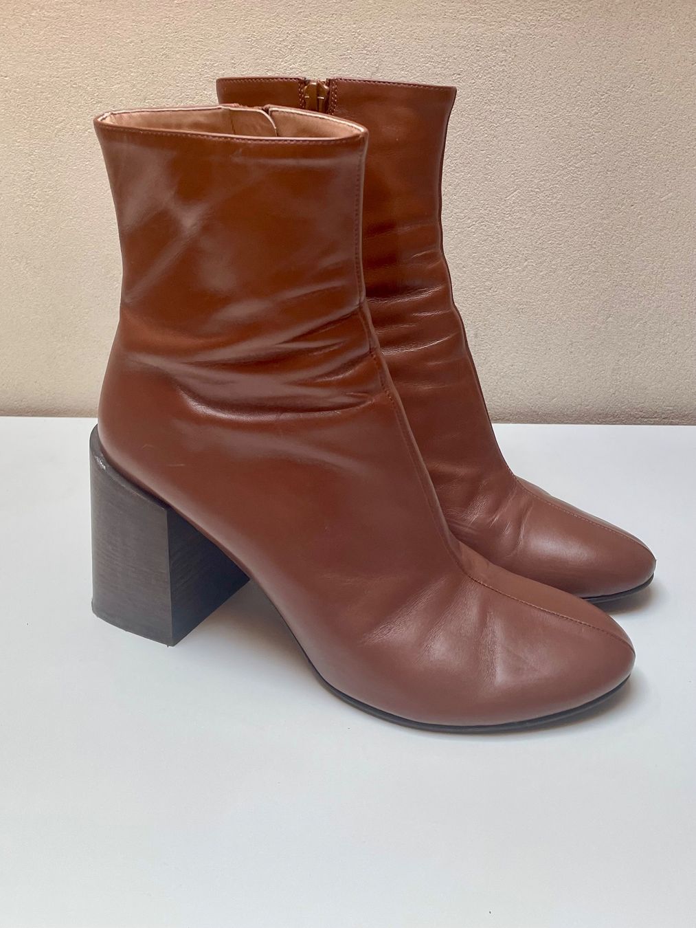 Acne Studios Scarpe da donna: Acne Studios Boots Gr.40 – Usato da Grellingen venduto da dinge