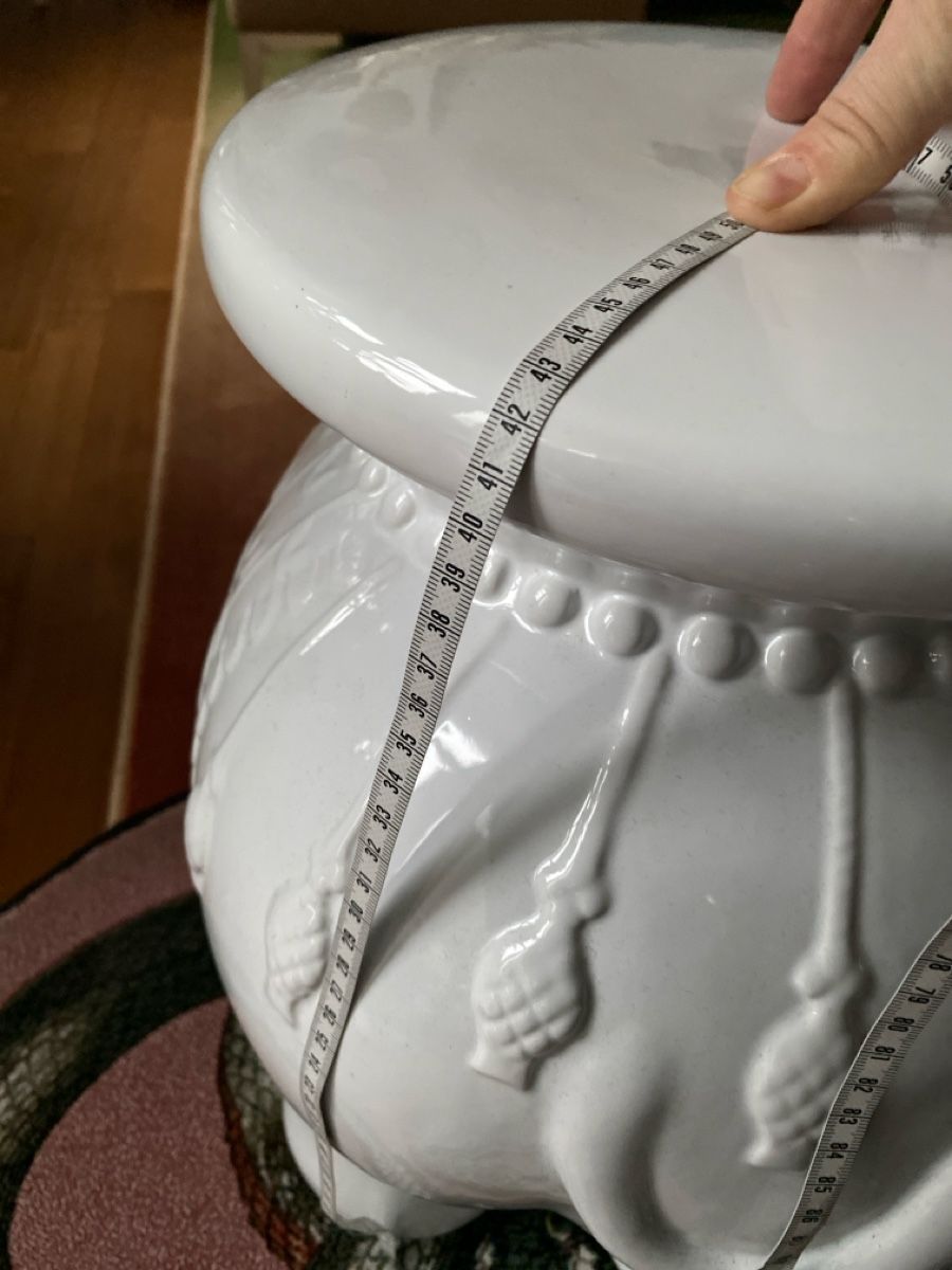 Tische: Elefanten Beistelltisch weiss Keramik – Gebraucht aus Thalwil von Alice015 4