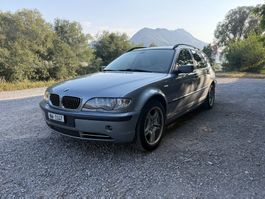 BMW 330xi Touring (E46)