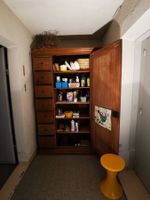 Schrank antik - 7 Schubladen 5 Tablare 206 cm hoch