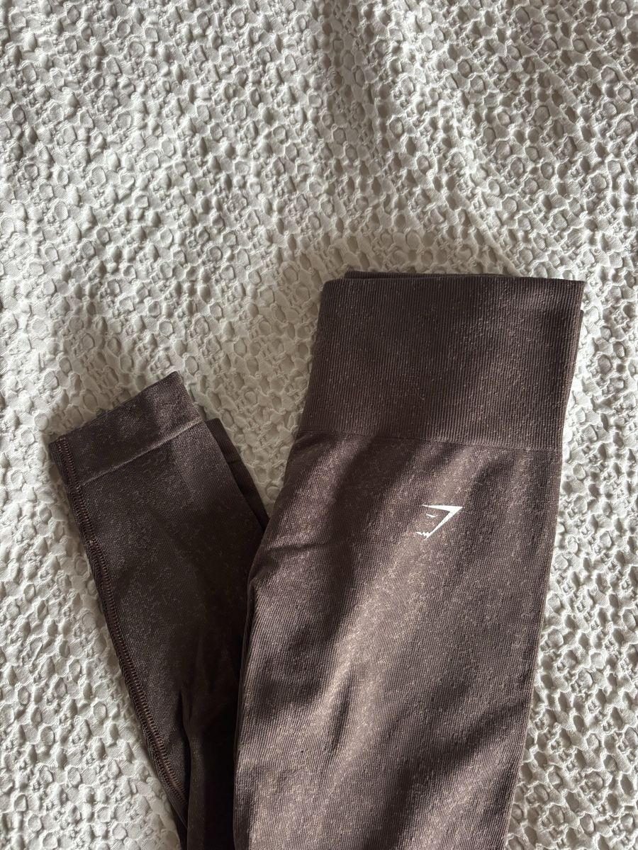 Gymshark Leggings: Leggins de sport Gymshark – Usato da Coffrane venduto da cha_h2mp