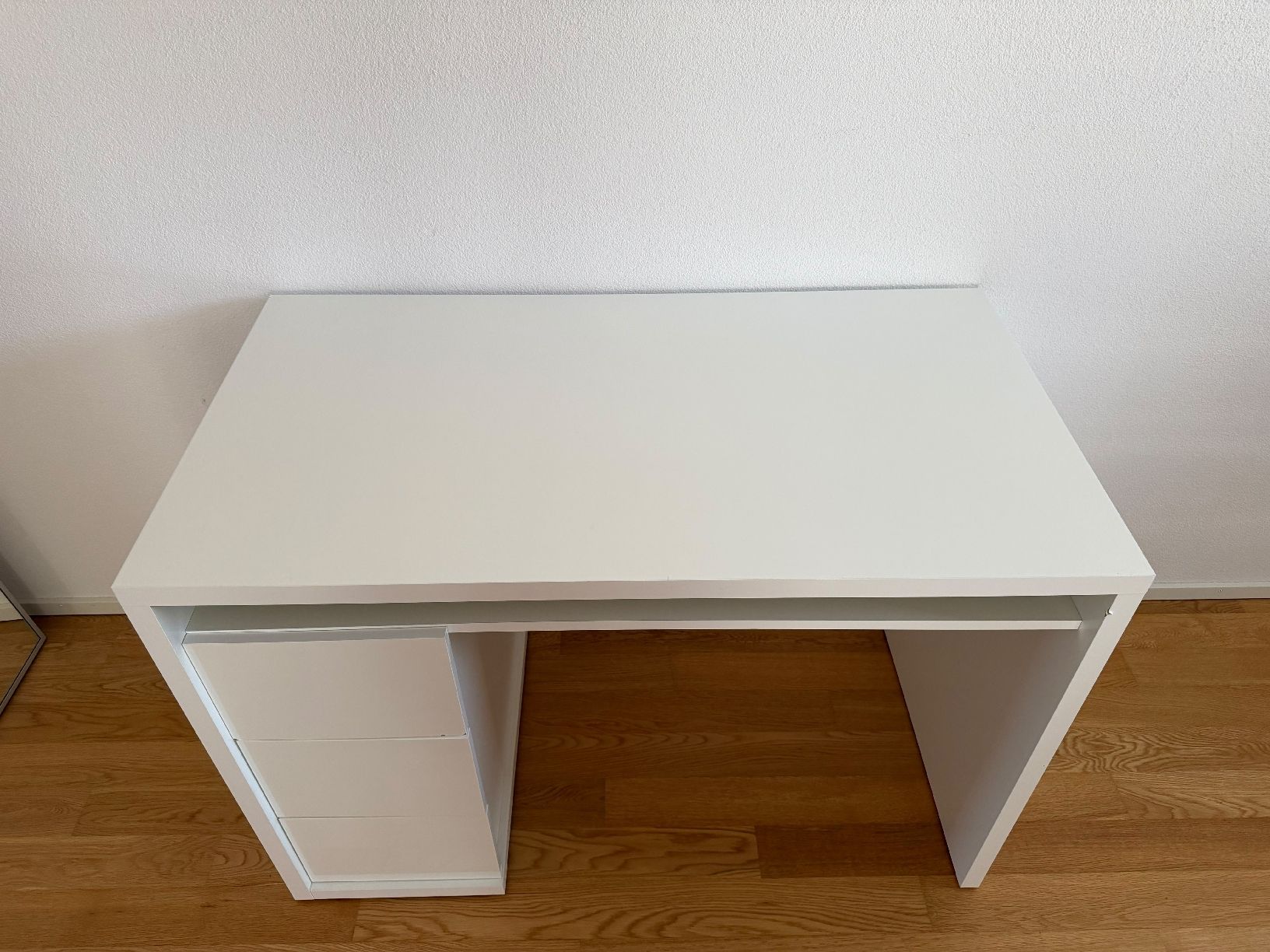 Scrivanie: Schreibtisch mit 3 Schubladen  – Usato da Schüpfheim venduto da oldyrk 3