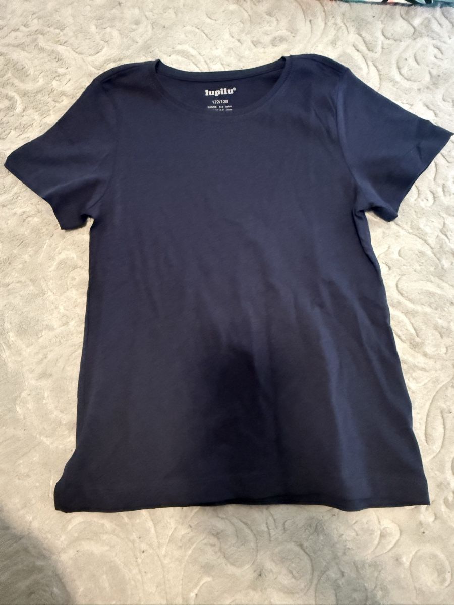 Camicie, T-shirt & Polo: Tshirt – Nuovo (secondo la descrizione) da Itingen venduto da jessi811