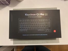 Keychron Q1 Pro - Brown Switches