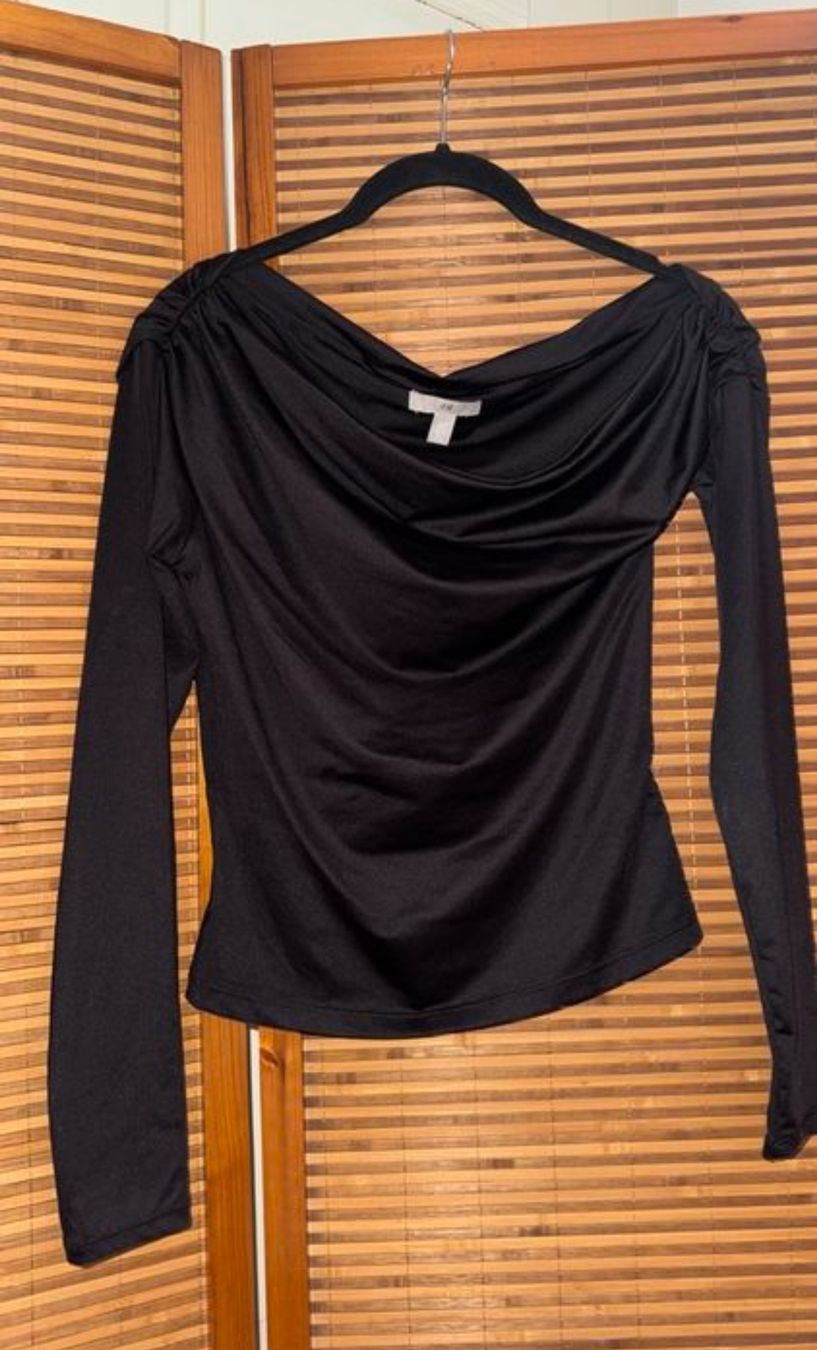 H&M Top: H&M Top Gr. M – Usato da Stettlen venduto da gpa18