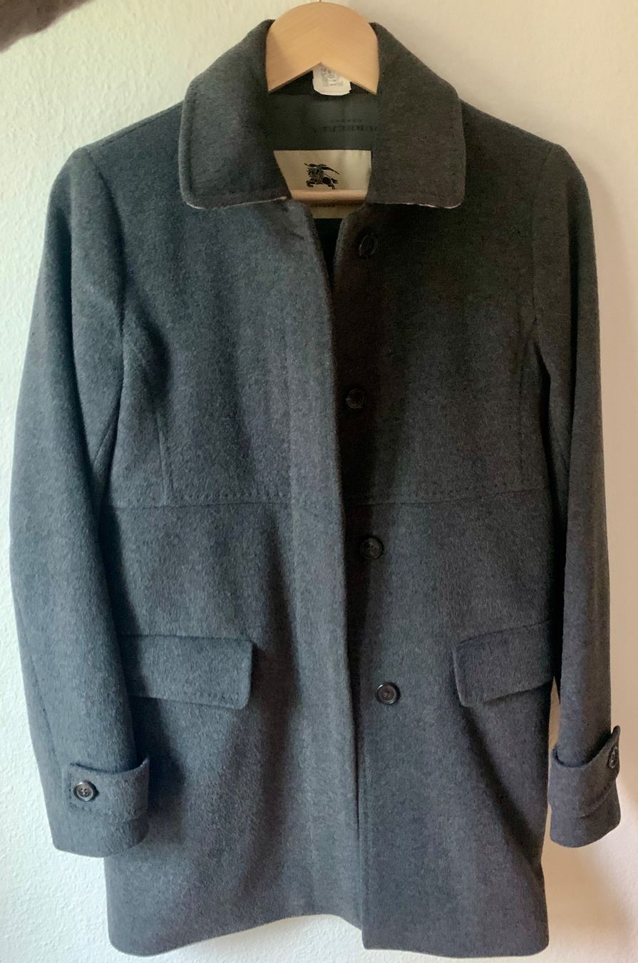 Burberry Cappotti: Kurzer Wollmantel von Burberry, Gr. 36 – Nuovo (secondo la descrizione) da Zürich venduto da p_q7q_nichtraucher 1
