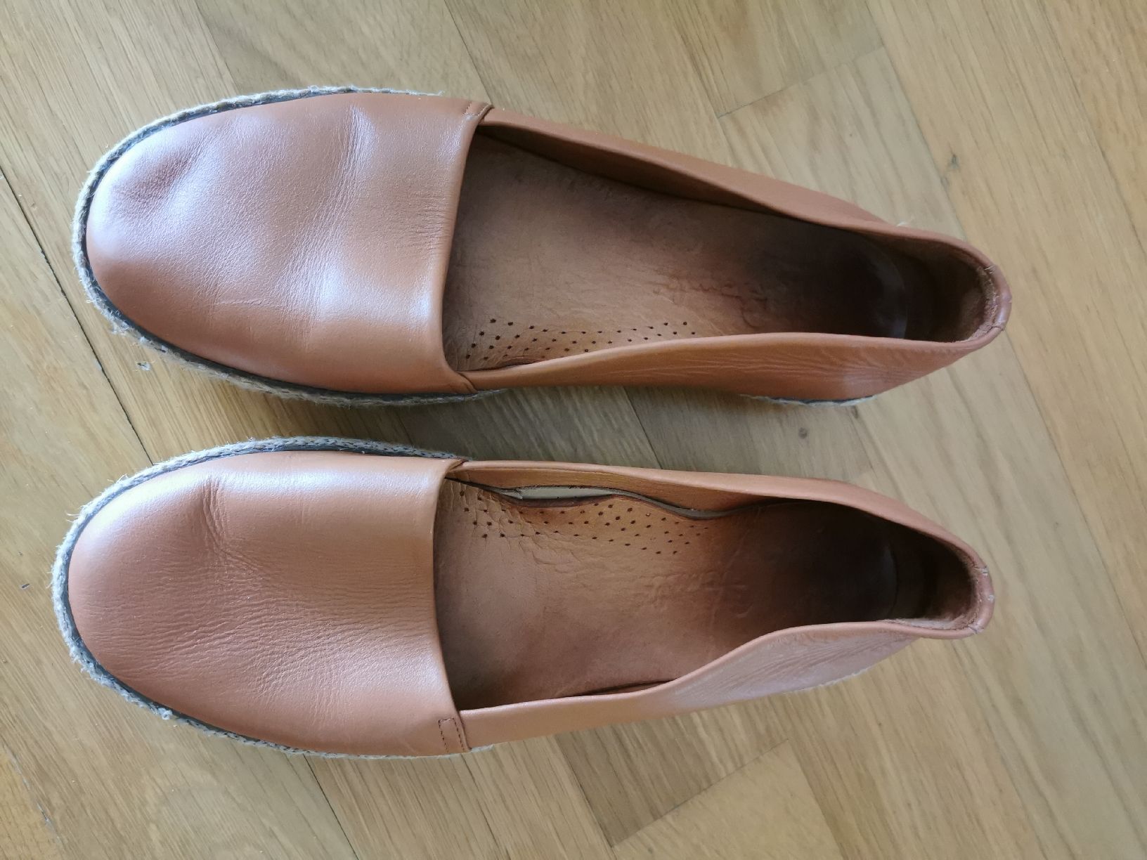 Scarpe da donna: Sommerschuhe Grösse 38 Bambi – Usato da Jona venduto da curlie_82