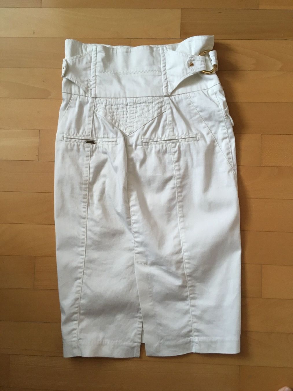 Guess Röcke: Jupe crayon Guess taille haute blanc crème 26 – Neu (gemäss Beschreibung) aus Genève von Libellule477 3