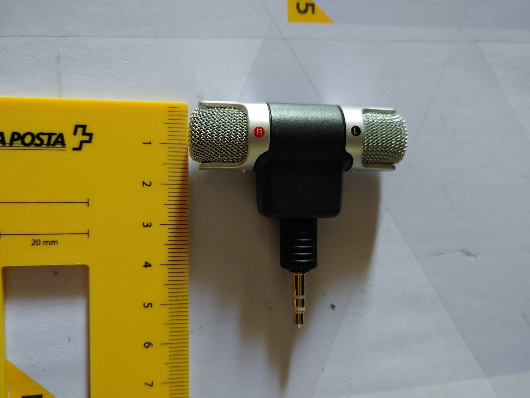 Microfoni: Tragbare Mini Stereo Mikrofon Mic Audio – Nuovo e nell'imballaggio originale da Aesch BL venduto da Elektronik_Laden 7