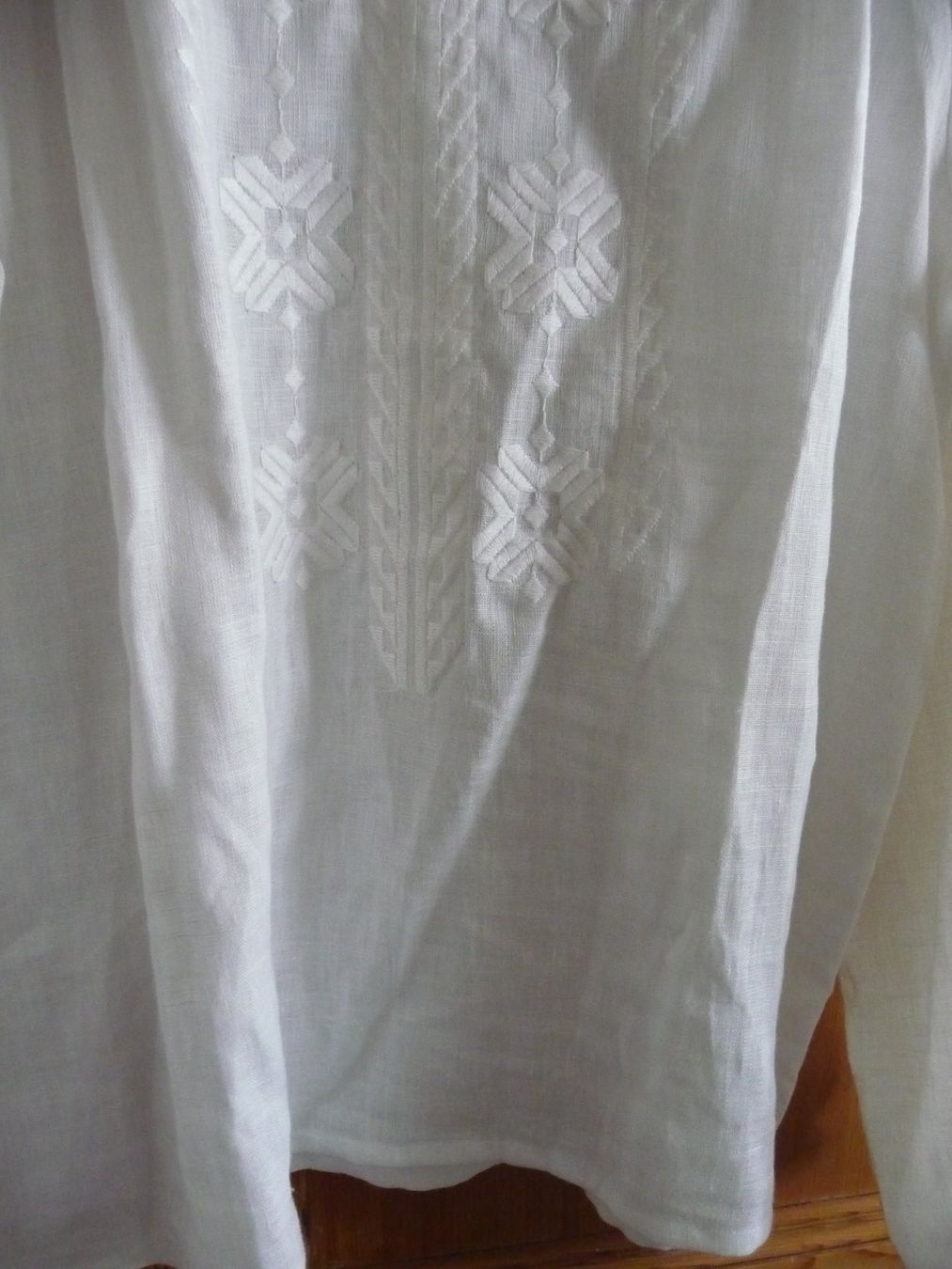 Camicette: Bluse weiss Grösse S bestickt   neu – Nuovo (secondo la descrizione) da Kirchberg BE venduto da lavendel02 3