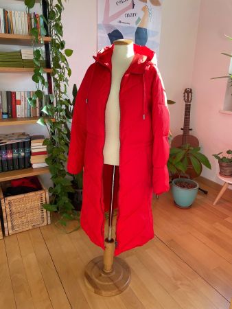 Roter Puffer Coat von Hush | wie neu