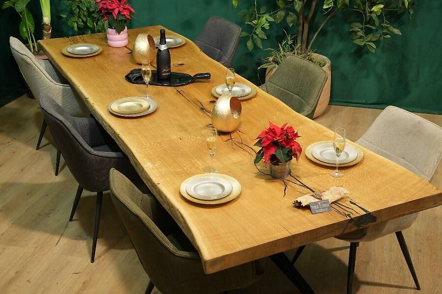 Tavoli: Baumscheibentisch aus Eiche - Ein Unikat aus der Natur – Usato da Walchwil venduto da Swissdesign_Haag 7