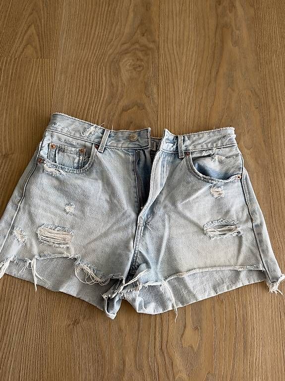 Pantalons: Hotpants Blau – D'occasion à Bleienbach par Chi_Cari