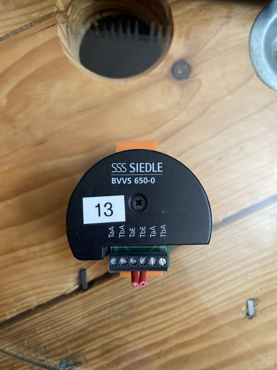 Componenti elettronici: SSS Siedle BVVS 650-0 Modul – Usato da Oberbuchsiten venduto da DjComix