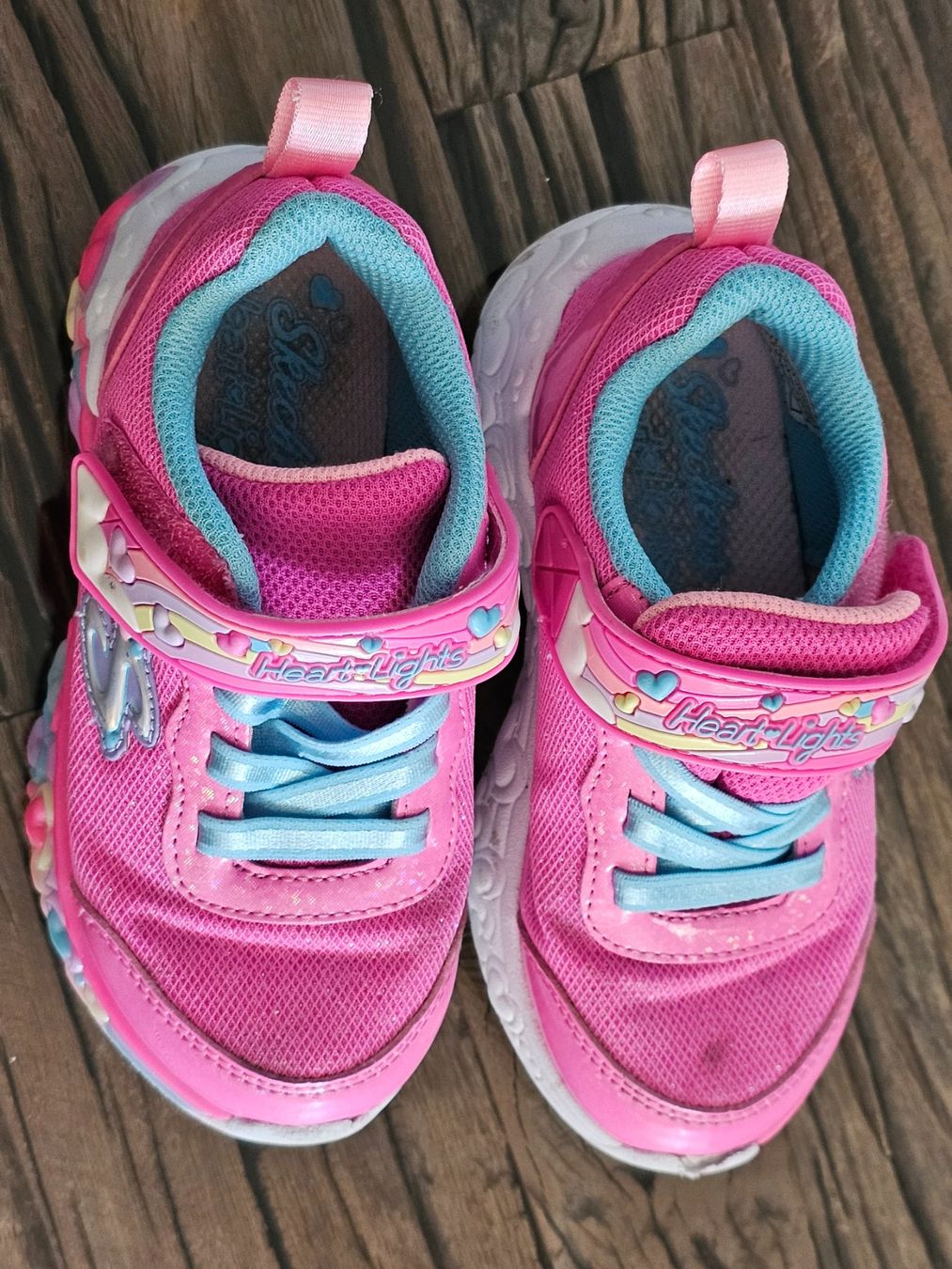 Skechers Scarpe per ragazze: Skechers Heart Lights Gr.25 – Usato da Birr venduto da V-K 3