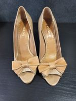 Neu, Prada Pumps , Leder beige Groesse 40
