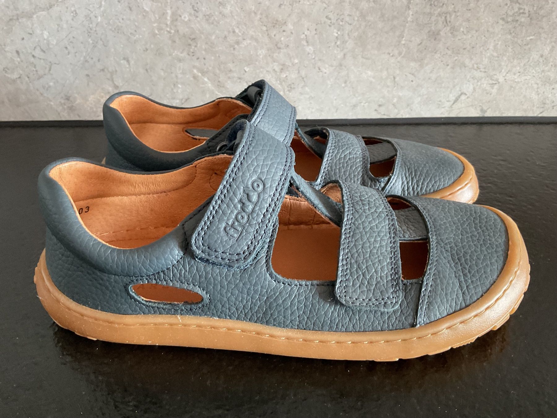 Froddo Schuhe für Jungen: Sandales Froddo – Neu (gemäss Beschreibung) aus Neuchâtel von sta_7qfy 1