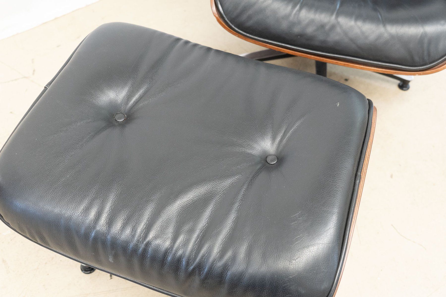 Poltrone: Cofemo Loungesessel mit Hocker, Leder Topzustand- Ref. 08/27 – Usato da Au ZH venduto da BrockiAu 7