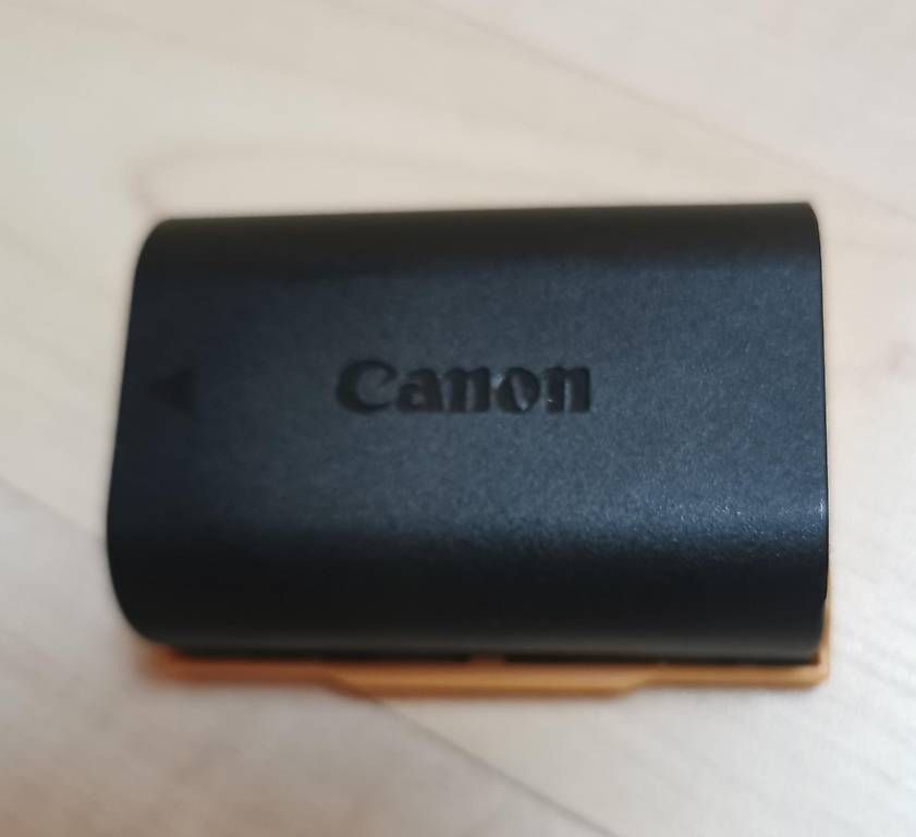 Kamera: Canon EOS 6D Body Vollformat-Kamera – Gebraucht aus Hütten von Binli73 5