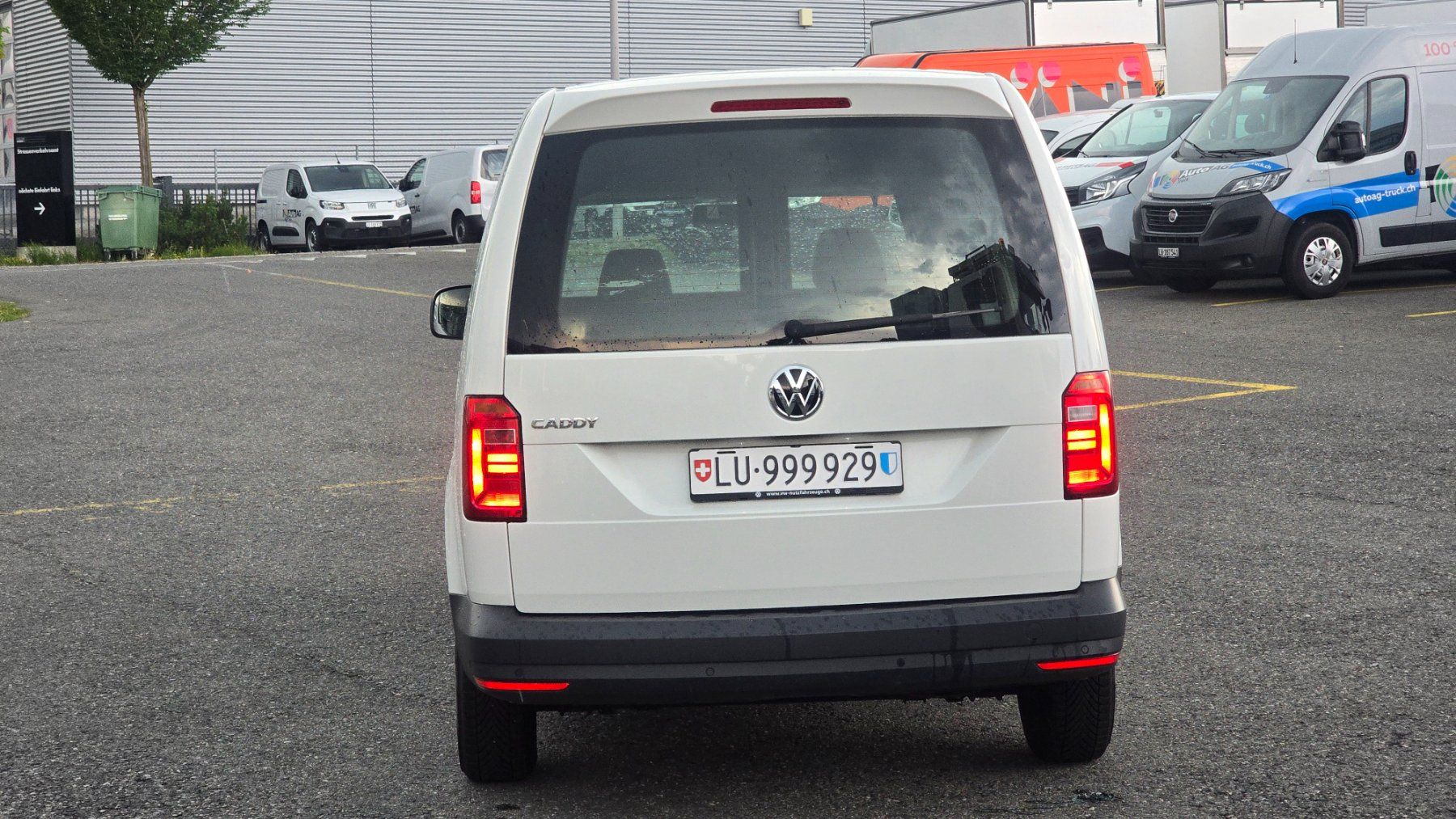 VW Veicoli commerciali: VW Caddy 2.0 TDI Maxi – Usato da Emmenbrücke venduto da meu_2j8p 4