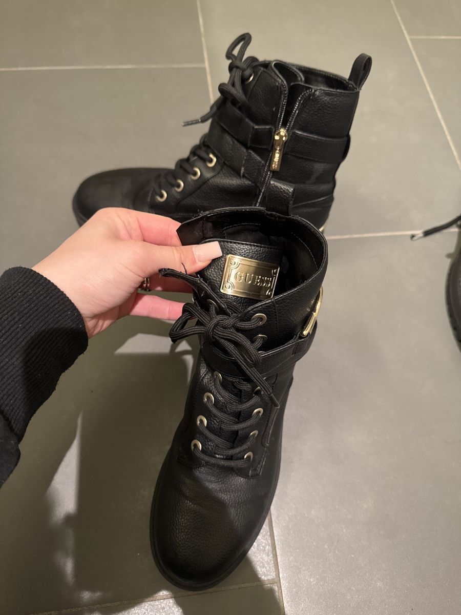 Scarpe da donna: Stylische schwarze Boots – Usato da Rudolfstetten venduto da Lisa.1989 2