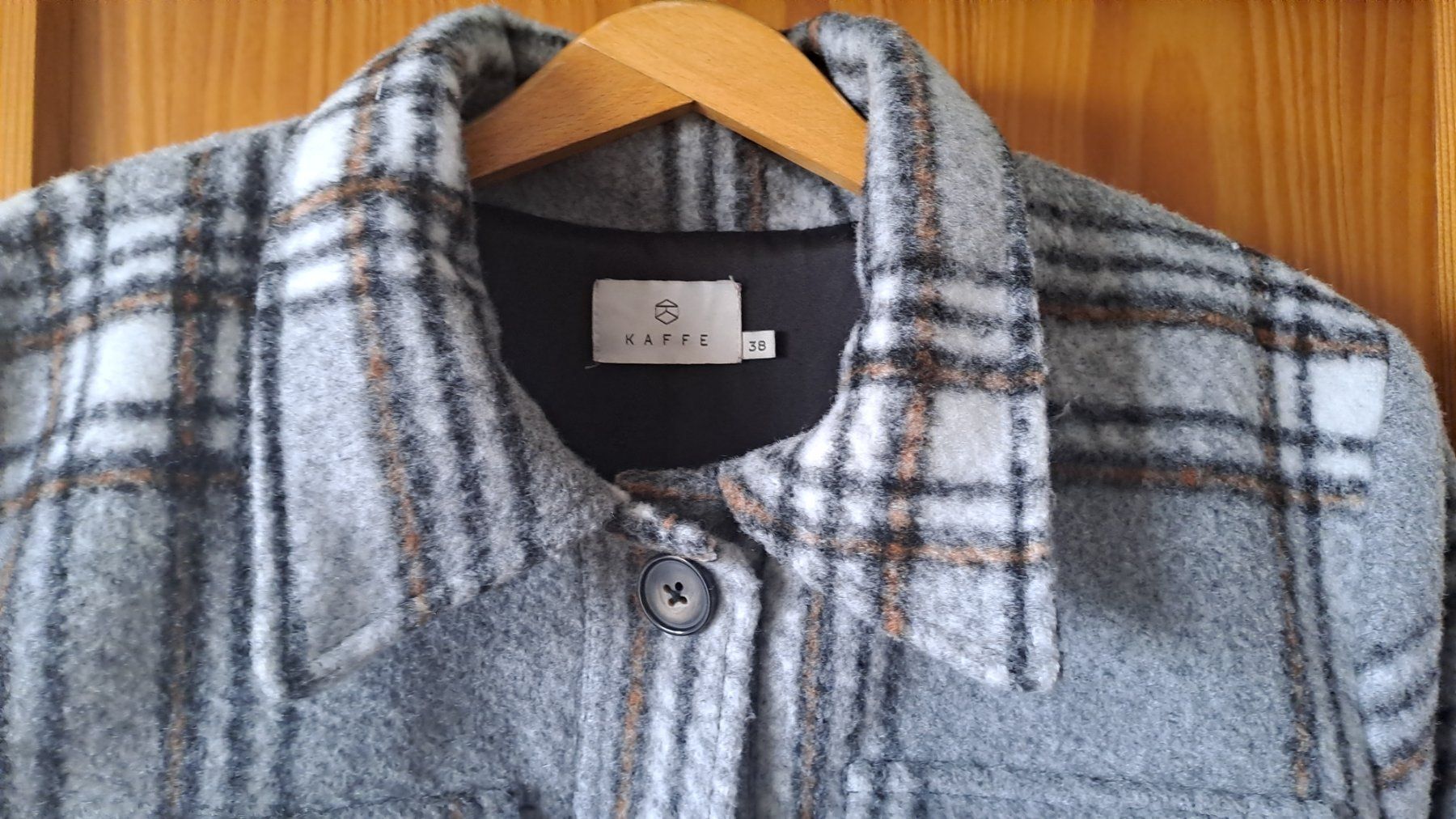 Giacche: Jacke / Hemd kariert Kaffe Gr. 38 – Usato da Engelberg venduto da ollinseaotter 1