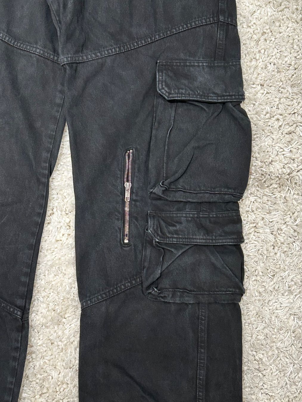 Pantaloni: Vicinity Multipocket Cargopants – Usato da Künten venduto da scoobydoo1312 1