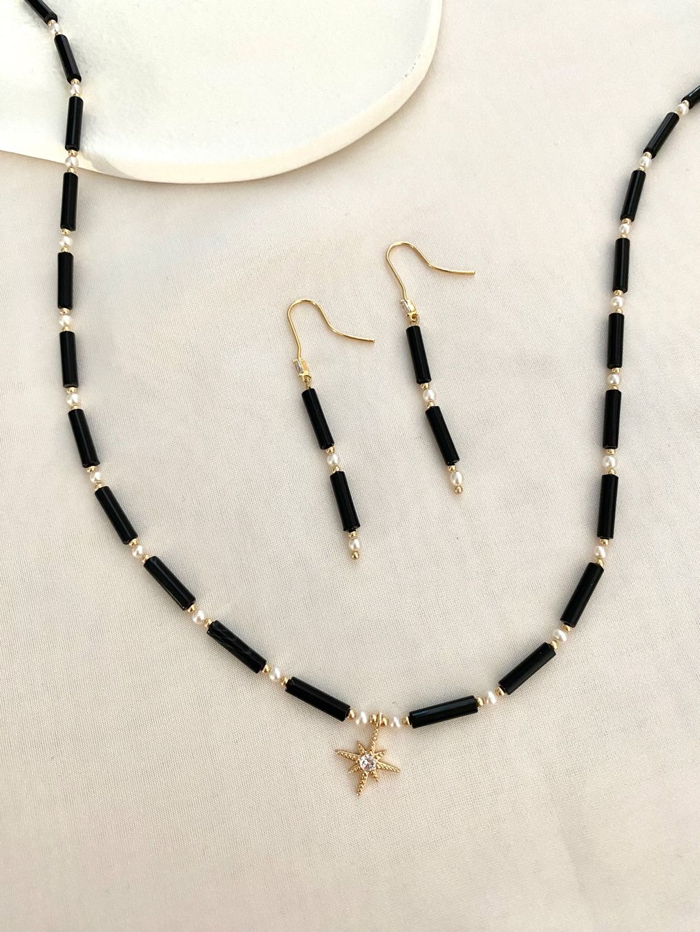 Bracciali & Braccialetti: Schwarzer Achat Süsswasserperlen Kette  echte – Nuovo e nell'imballaggio originale da Sarnen venduto da catnini 1