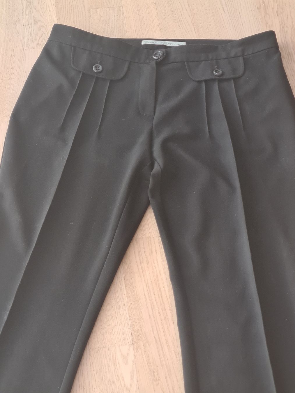 Pantaloni: Damenhosen Schwarz Gr 46 – Usato da Steinen venduto da turbogeiss99