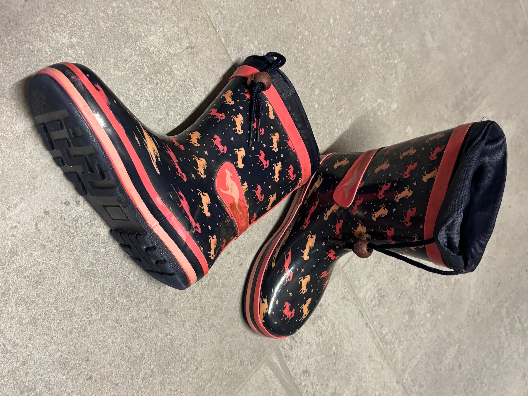 Scarpe per ragazze: Bottes de pluie fille pointure 31 – Usato da Salvenach venduto da gwenwywar