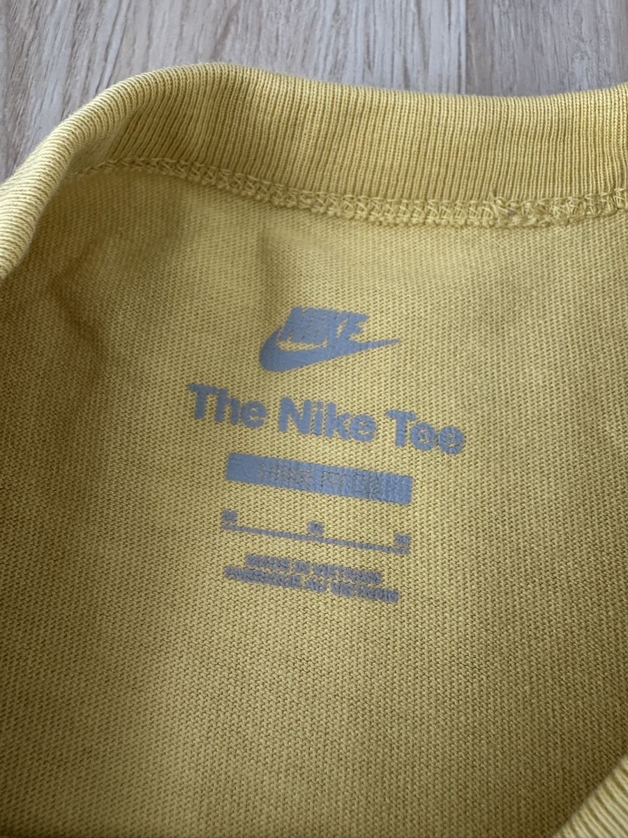 Nike T-Shirts: Nike T-Shirt gelb Grösse M – Gebraucht aus Maisprach von jokoundklaas 2